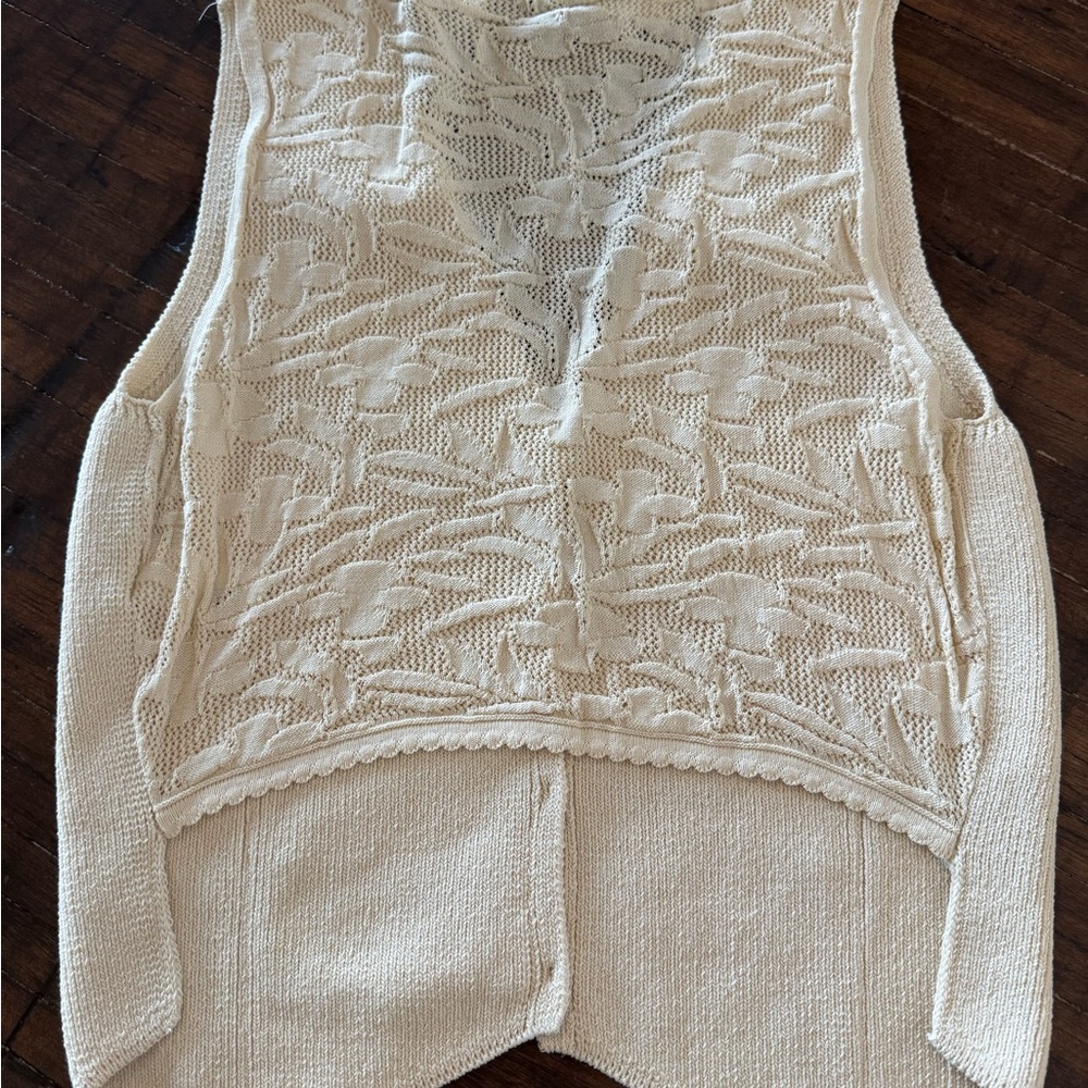 Zara Cream Button-Up Vest - Picture 4 of 4